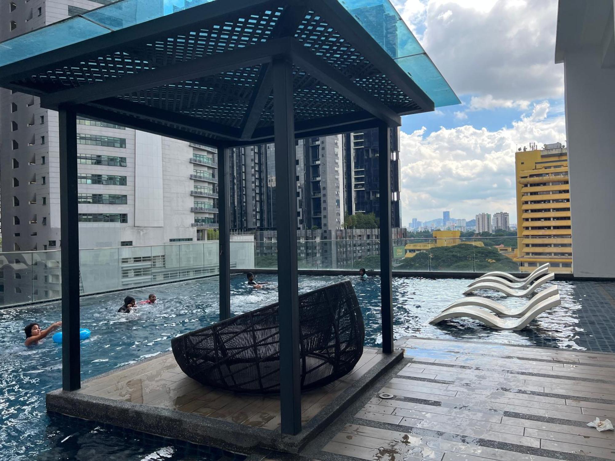 Reizz Residence By Classy Kuala Lumpur Eksteriør billede
